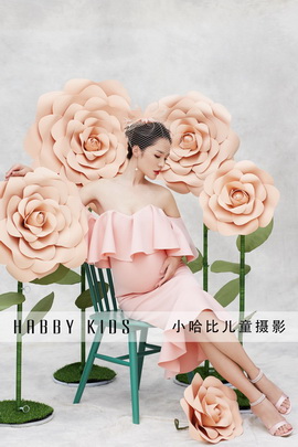 小哈比孕妇摄影作品