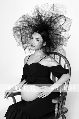 小哈比孕妇摄影作品